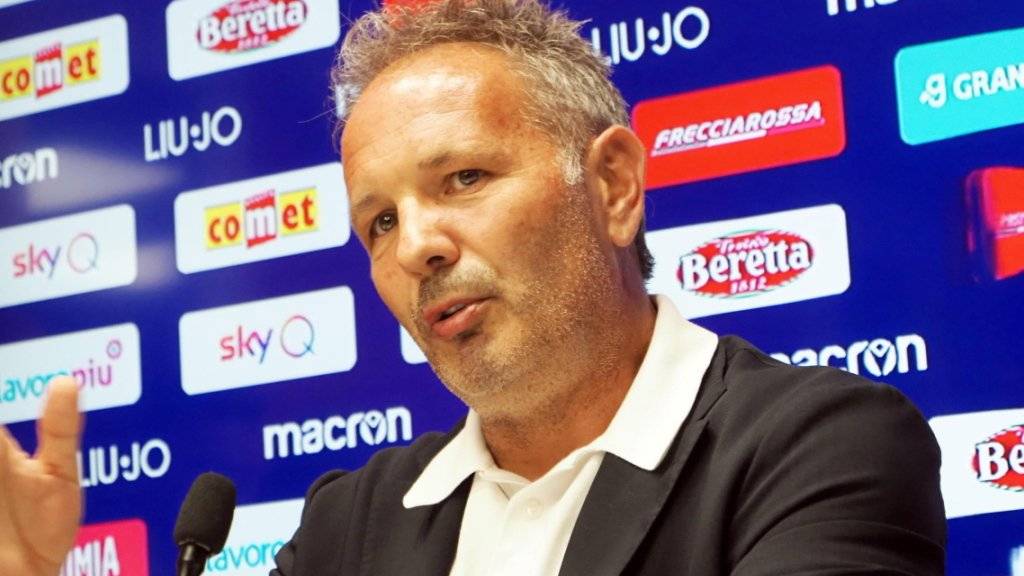 Bolognas Trainer Sinisa Mihajlovic gab an einer Pressekonferenz bekannt, dass er an Leukämie erkrankt ist
