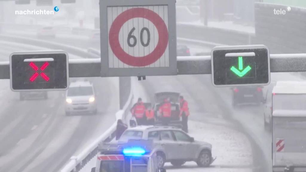 Schneechaos auf den Strassen