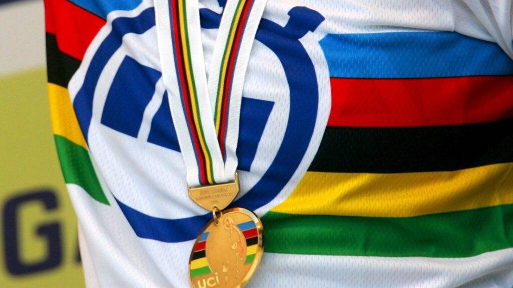 Das Objekt der Begierde in den nächsten elf Tagen in Glasgow und Umgebung: das Weltmeistertrikot