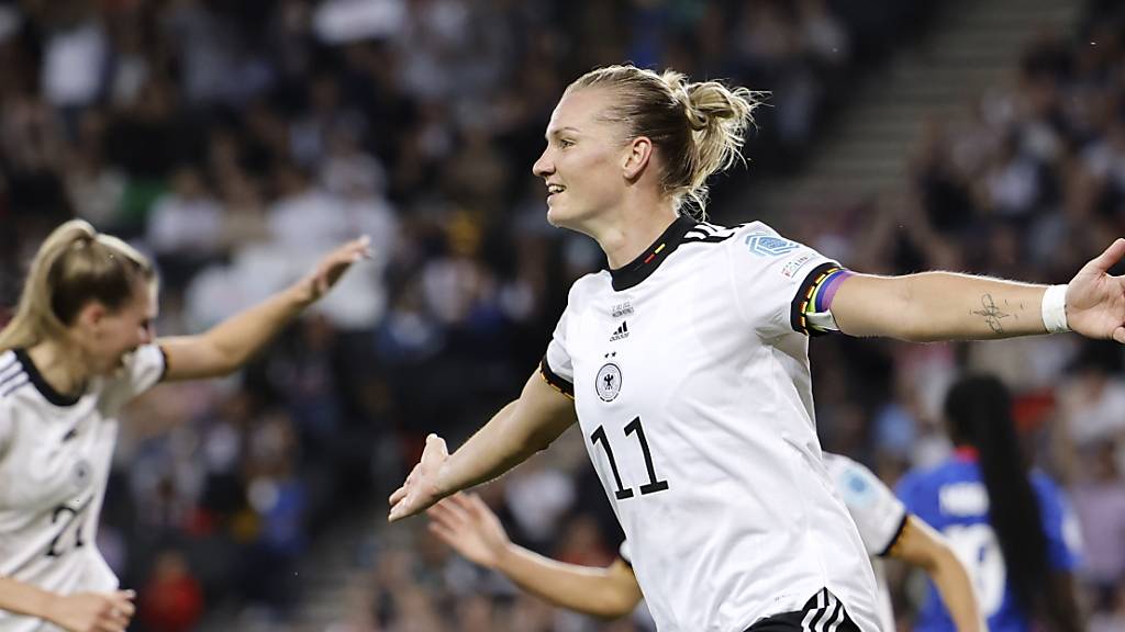Deutschlands Fussballerinnen greifen nach neuntem EM-Titel