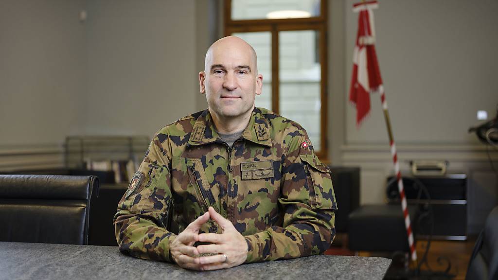Armeechef Thomas Süssli sieht einen Personalmangel auf die Truppe in den kommenden Jahren zukommen. (Archivbild)