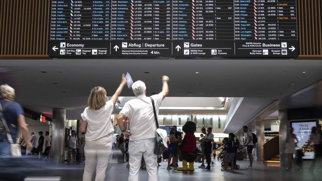 Flughafen Zürich verzeichnet etwas weniger Passagiere im Juni