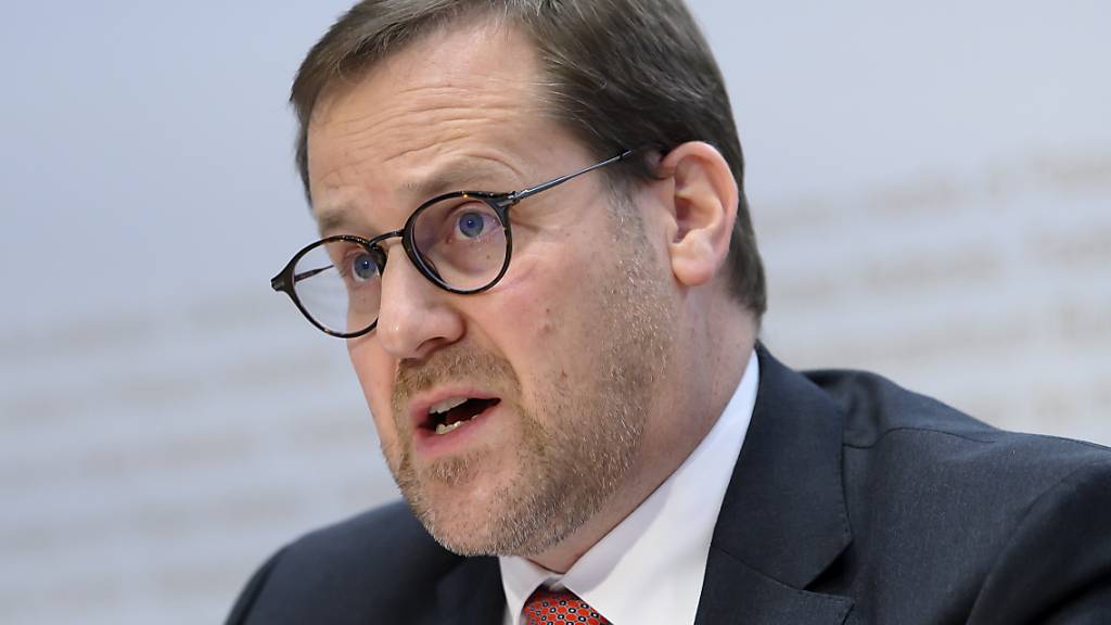 Der abtretende Schwyzer Finanzdirektor Kaspar Michel (FDP) will die erwirtschafteten Überschüsse nicht in einen Staatsfonds überführen. (Archivbild)