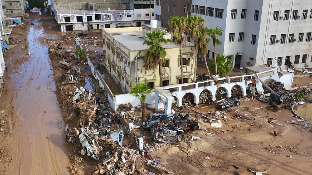 Überschwemmungen nach dem heftigen Unwetter im Bürgerkriegsland Libyen. Foto: Jamal Alkomaty/AP