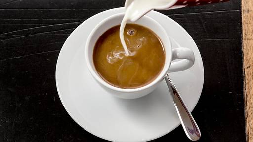 Migräne wegen Kaffee? Studie entkräftet Mythos
