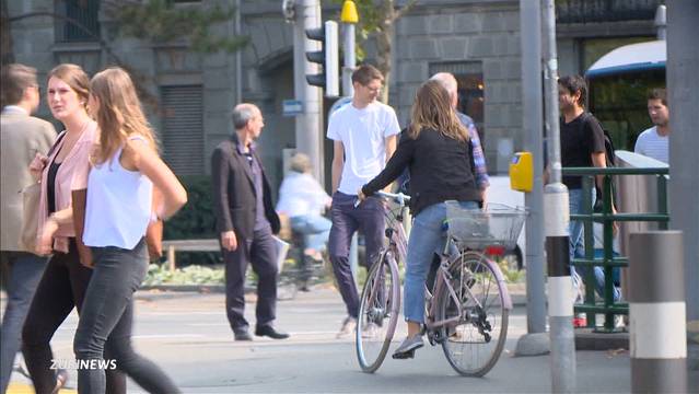 Velos sollen weg vom Trottoir