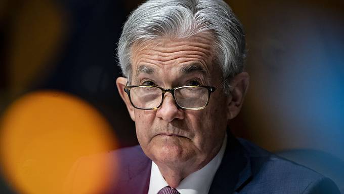Fed-Chef sieht US-Wirtschaft noch für geraume Zeit am Hilfe-Tropf