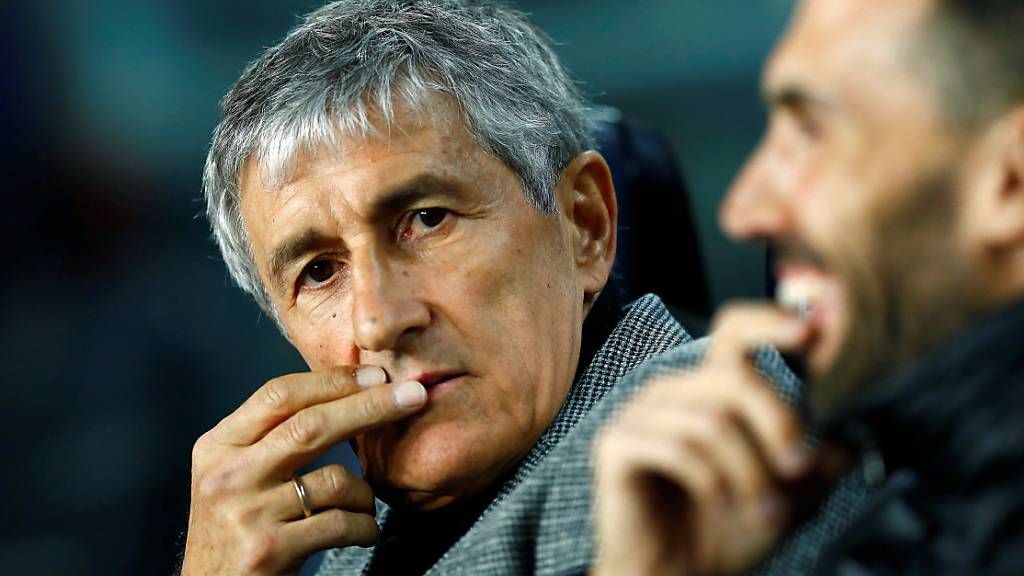 Barcelonas neuer Cheftrainer Quique Setién wirkt bei seinem Einstand etwas nachdenklich