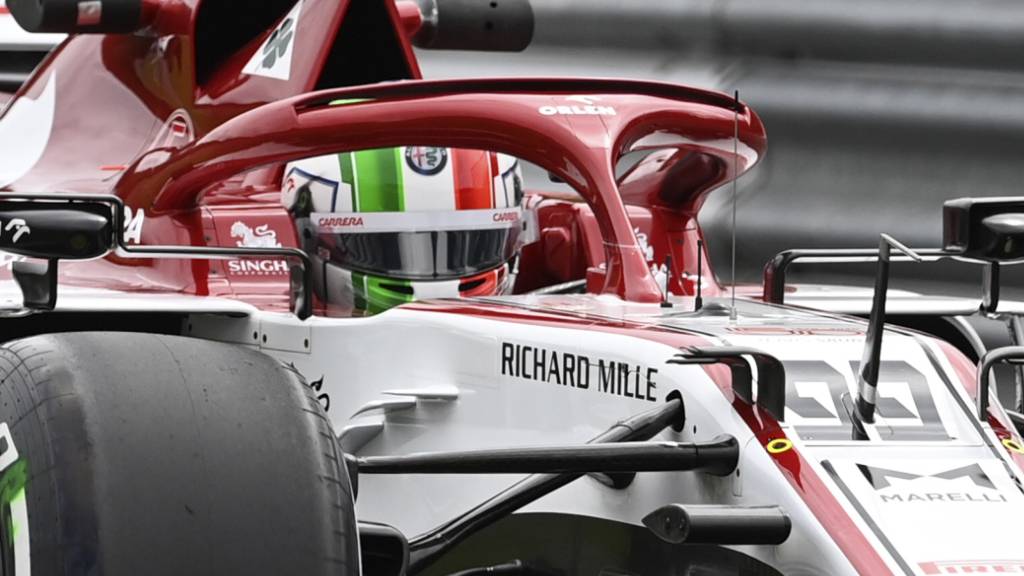 Antonio Giovinazzi (im C39 von Alfa Romeo) ging am Freitag im internen Teamduell mit Kimi Räikkönen zweimal als Sieger hervor
