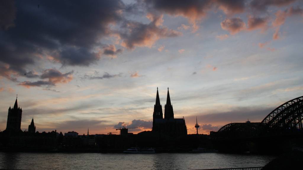 Tilgung von Priesterschulden durch Erzbistum Köln stösst auf Kritik
