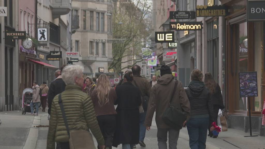 SP kritisiert Stadt und Gewerbe in St.Gallen: Die städtischen Geschäfte nutzen 1.Mai für Einkaufsaktion