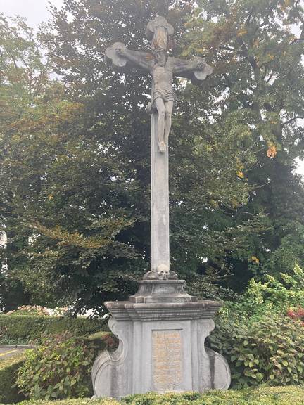 Ein Glaubenskreuz in Zug.