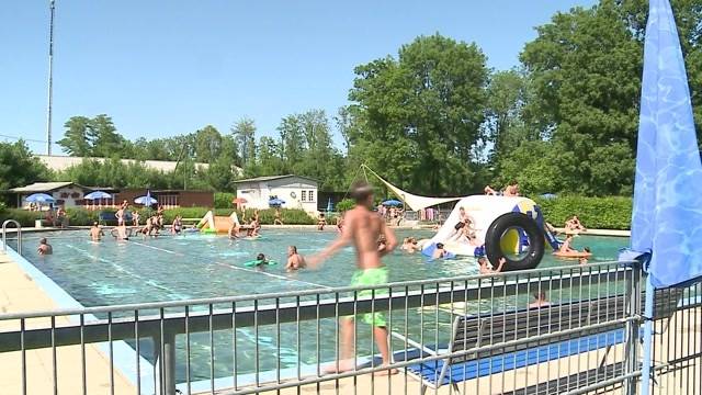 Badi-Eintritt: Wo badet es sich am günstigsten?