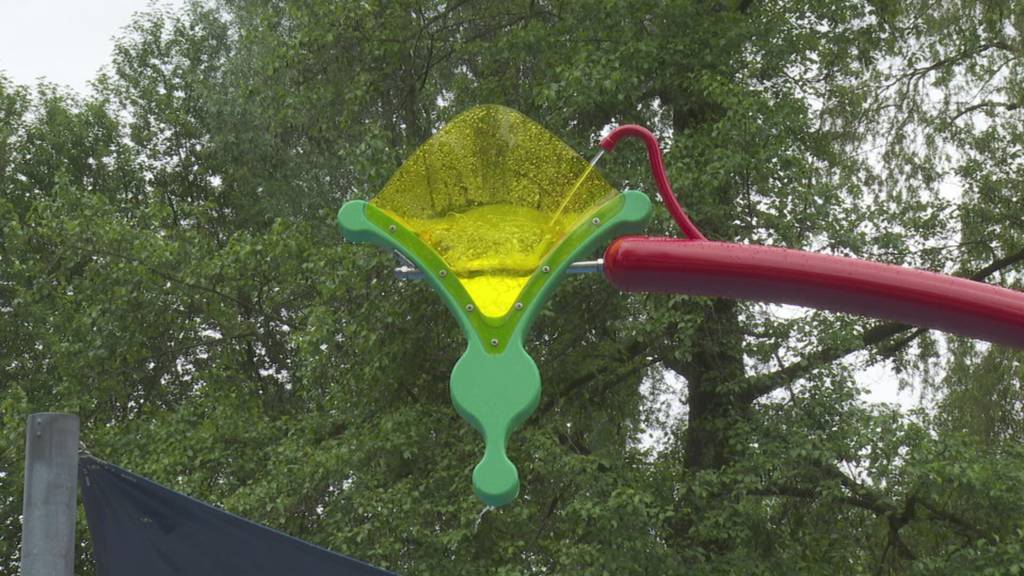Tribschen-Badi-Eröffnung trotz trübem Wetter