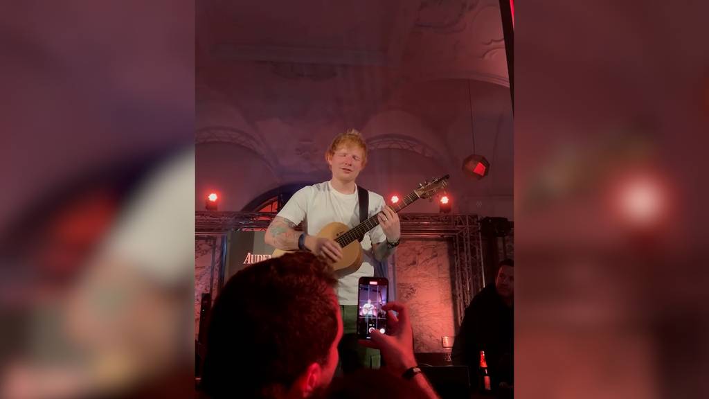 Ed Sheeran spielte Geheimkonzertli in Zürich 