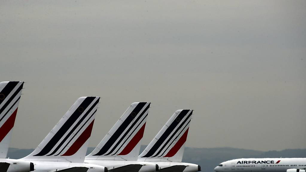 Die Fluglotsen der Air France streiken am Freitag für 24 Stunden. (Archivbild)