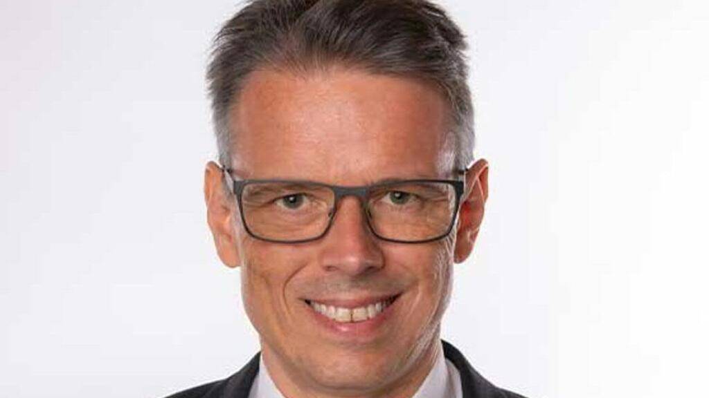 Der Aargauer SVP-Grossrat Patrick Frei ist wegen einer Strafuntersuchung in unbekannter Sache aus dem Parlament zurückgetreten.