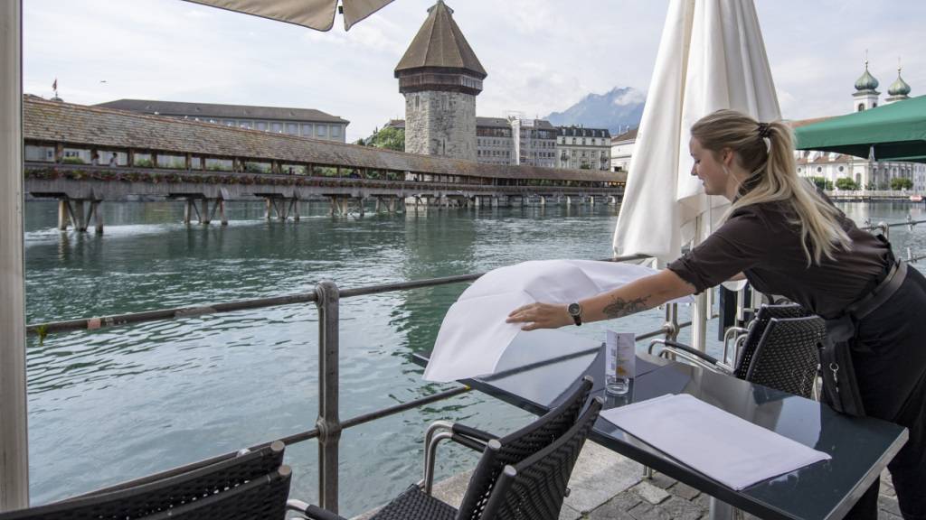 Stadt Luzern behält kommunalen Mindestlohn bei