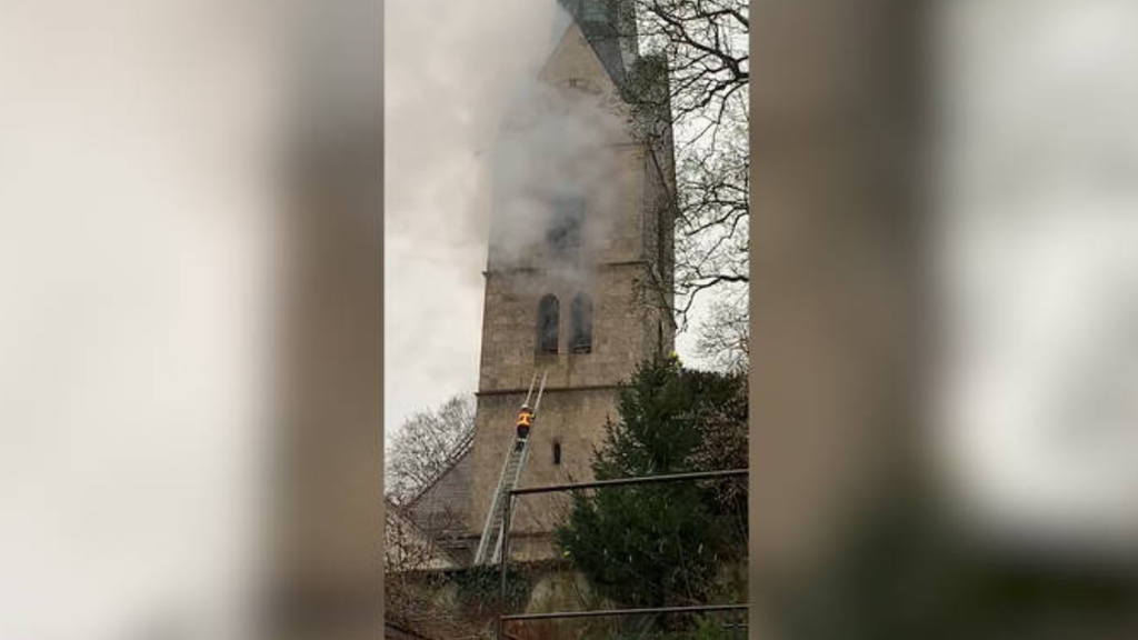 Kirchturm in Herzogenbuchsee eingestürzt