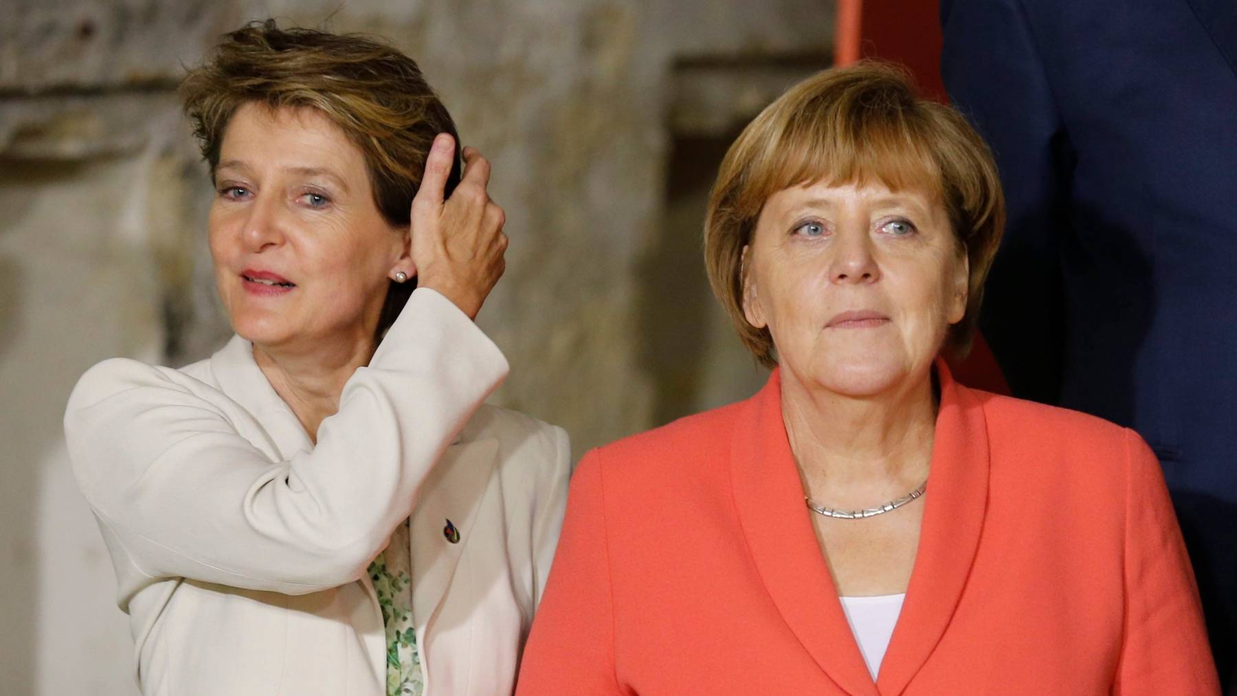 Simonetta Sommaruga und Angela Merkel bei einem physischen Treffen 2015. Am Freitag sprachen die beiden Staatsfrauen per Videokonferenz miteinander.
