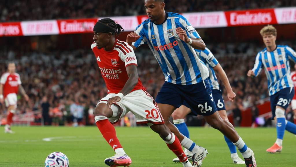 Aurèle Amenda (im Duell mit Noni Madueke) spielte am Freitag erstmals in der Premier League