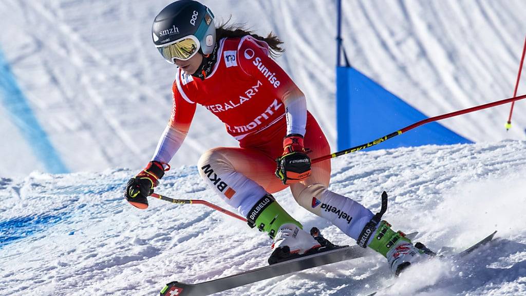 Talina Gantenbein fährt auf der Reiteralm gemeinsam mit Margaux Dumont auf den 3. Platz