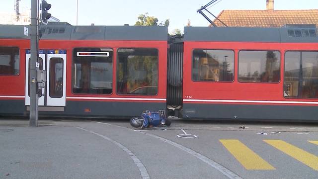 Bipperlisi erfasst Rollerfahrer