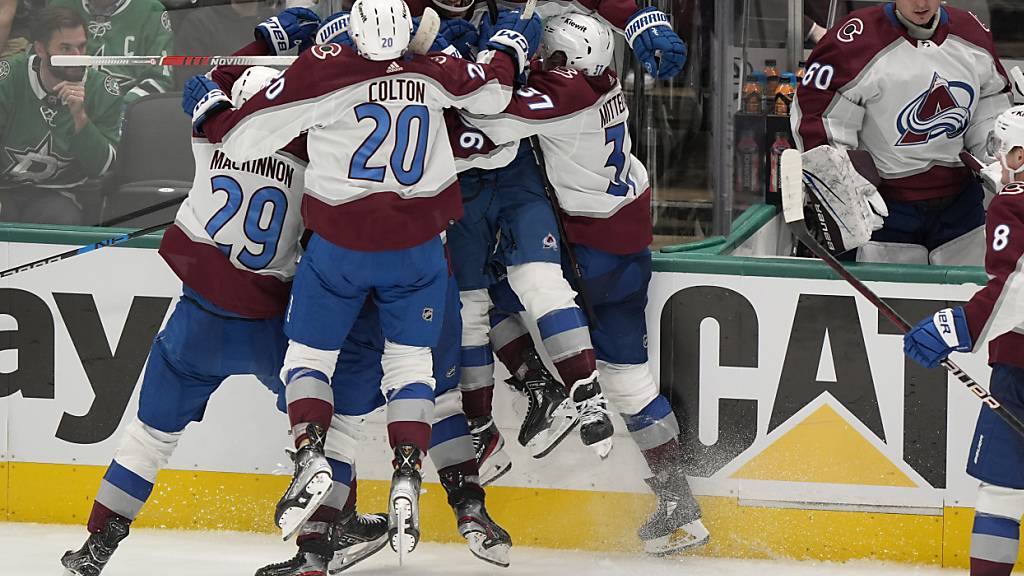 Miles Wood liess die Gäste aus Colorado in der Verlängerung jubeln. Zuvor hatte die Avalanche in Dallas ein 0:3 aufgeholt