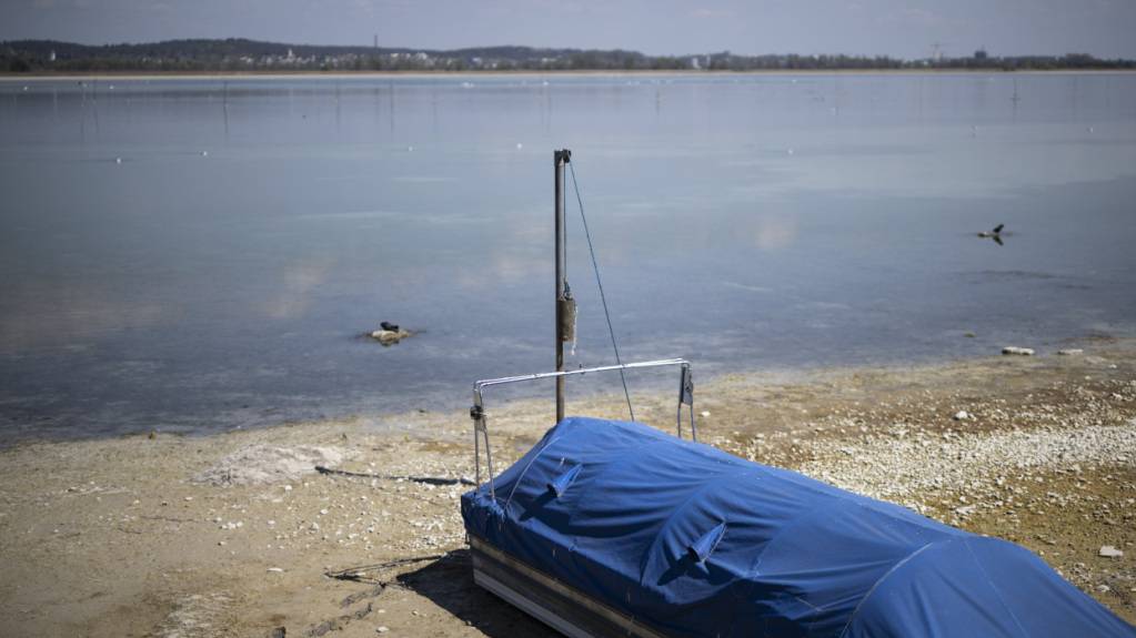 Das Wasser des Bodensees durchmischt sich gemäss der IGKB immer schlechter. Sie führt dies auf den Klimawandel und damit auf die steigenden Temperaturen zurück. (Archivbild)