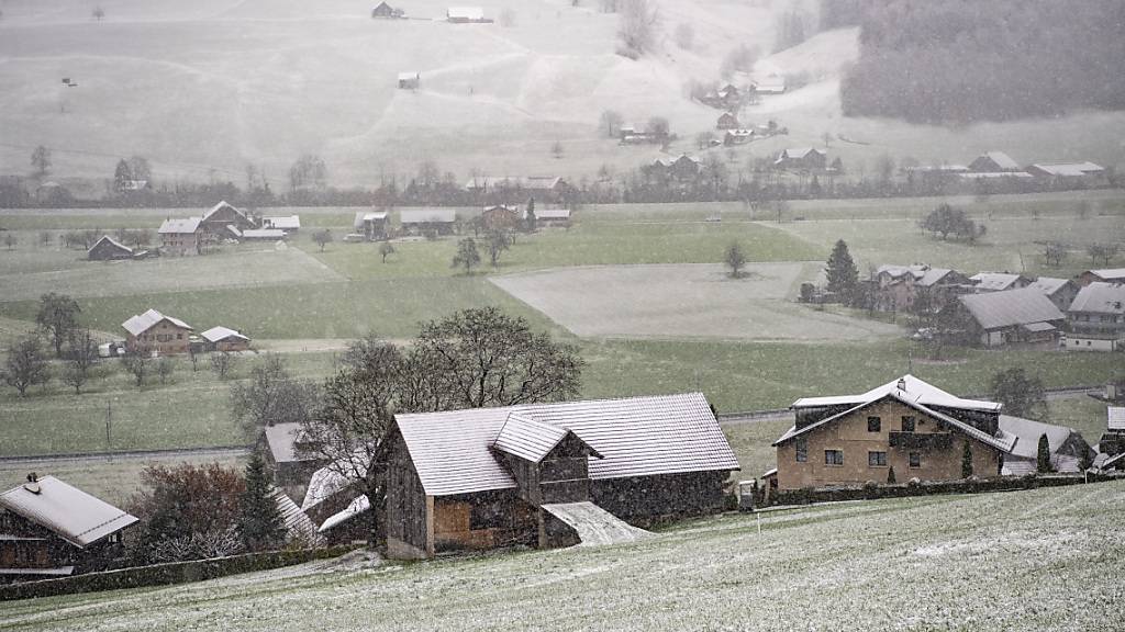 Oberdorf im Kanton Nidwalden am Freitagvormittag: Schnee auf 455 Metern über Meer.