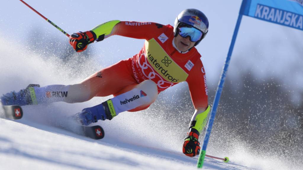 Marco Odermatt hatte im Vorjahr beide Weltcup-Riesenslaloms in Kranjska Gora gewonnen und so seine imposante Serie von zwölf Siegen gestartet