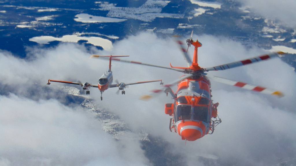 Der Prototyp eines mittelschweren Helikopters mit Enteisungsanlage bei einem Testflug in Nordamerika.