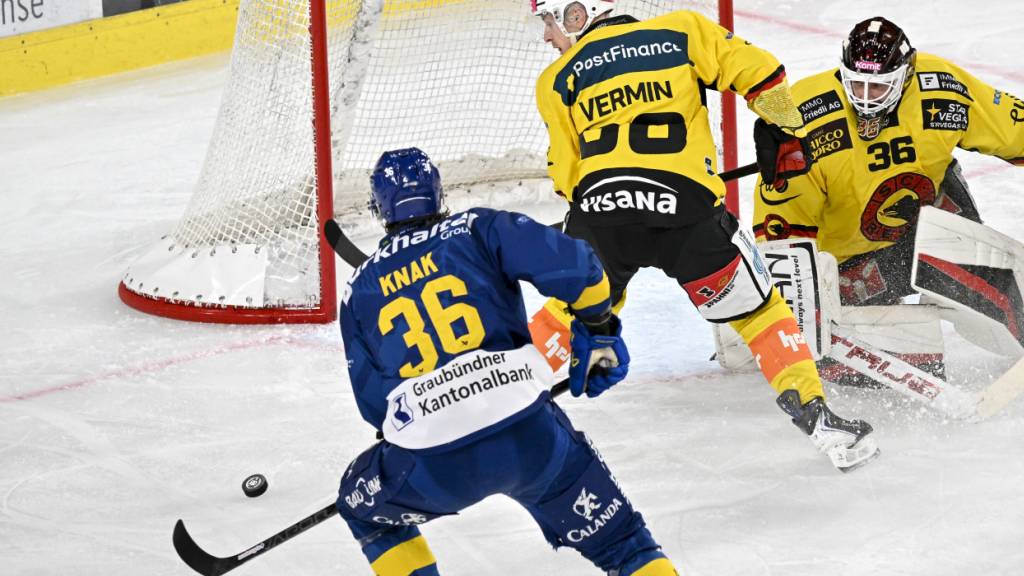 Simon Knak trifft für den HCD