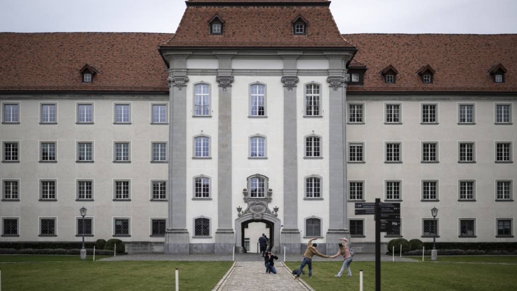 Die St. Galler Regierung will den Finanzausgleich überprüfen. Eine Systemänderung ist aber weiterhin kein Thema. (Archivbild)