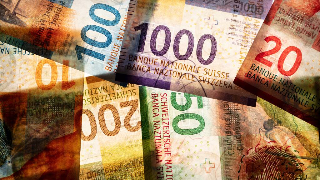 Ein 47-jähriger Italiener hat sich mutmasslich 600'000 Franken mittels Corona-Krediten erschlichen. (Symbolbild)