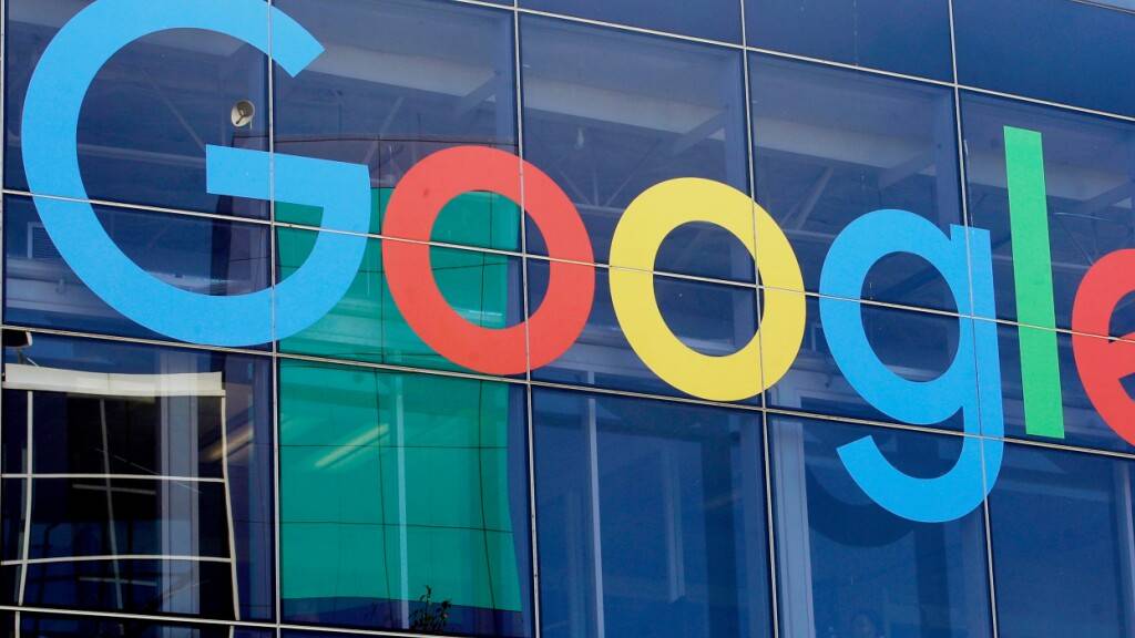 Seit Monaten heisst es im Silicon Valley, interne Chats gescheiterter Start-ups seien begehrt zum Training Künstlicher Intelligenz. Google schnappt sich jetzt Daten eines ganzen Billigfliegers. (Archivbild)