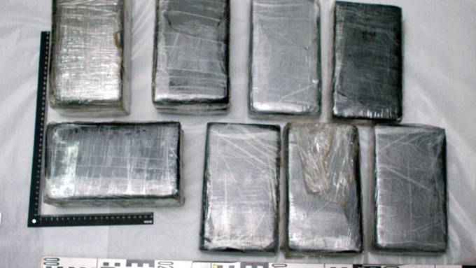 Schaffhauser Polizei findet 30 Kilogramm Kokain in Sattelschlepper