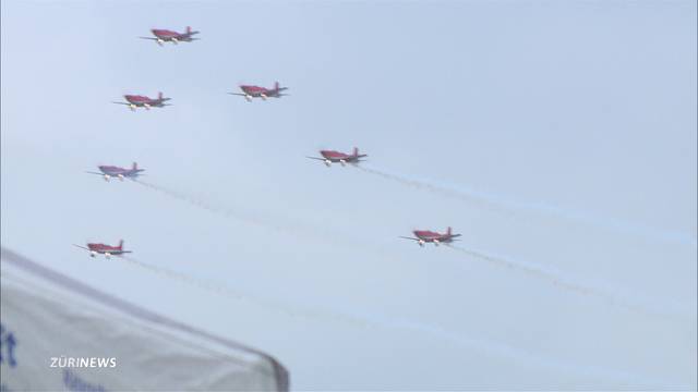 PC-7 Team bereitet sich auf Flughafen-Geburtstag vor