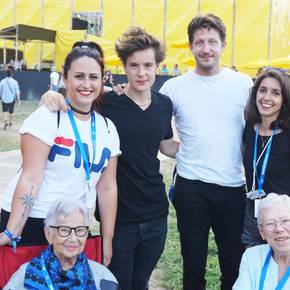 Elvira, 85gi und Bärbel, 79gi haben Baba Shrimps für uns Interviewt