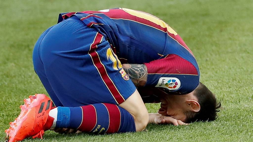 Der FC Barcelona, im Bild Lionel Messi, macht nicht nur sportlich eine schwierige Zeit durch.