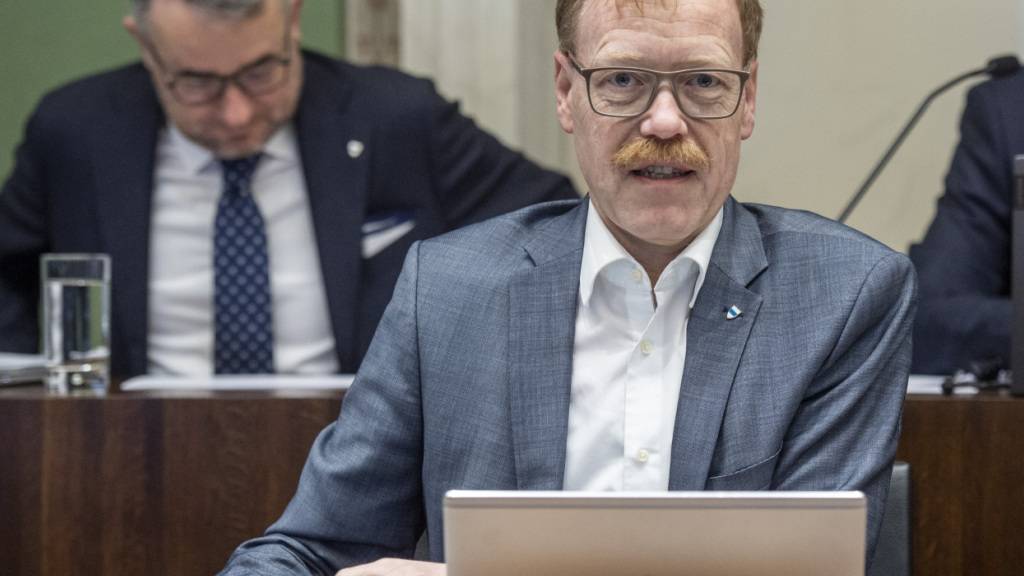 Der Zuger Landammann Andreas Hostettler (FDP) äusserte sich am Donnerstag im Kantonsparlament zur inklusiven Landsgemeinde. (Archivaufnahme)