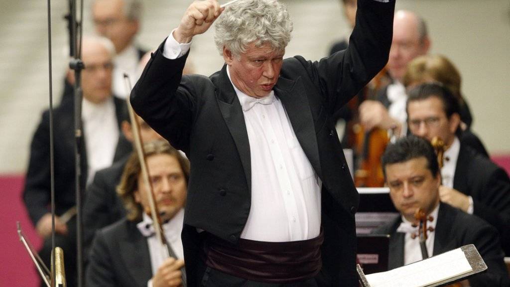 Zoltan Kocsis während eines Konzerts der Ungarischen Nationalphilharmonie: Der Dirigent und Pianist starb am Sonntag nach langem, schwerem Leiden. (Archivbild)