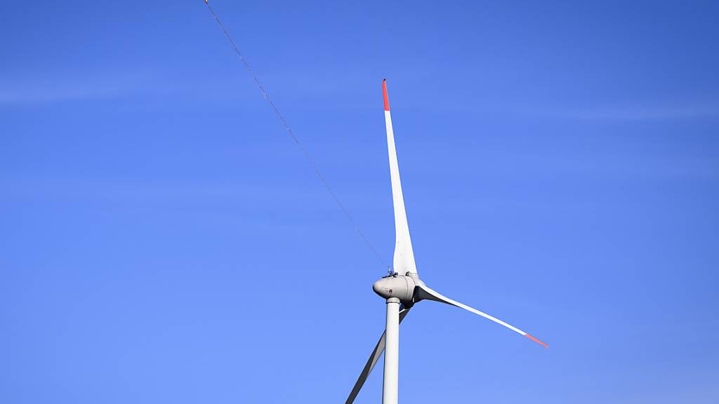 Die Gemeinde Wattwil lehnte eine Initiative ab, die für Windkraftanlagen einen Abstand von 700 Metern von Wohngebäuden festgeschrieben hätte. (Symbolbild)