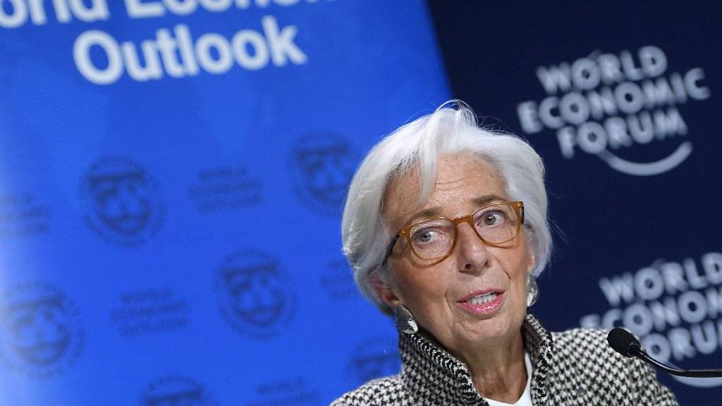 IWF-Chefin Christine Lagarde hat am Weltwirtschaftsforum in Davos dazu aufgerufen, den wirtschaftlichen Aufschwung für Reformen zu nutzen.