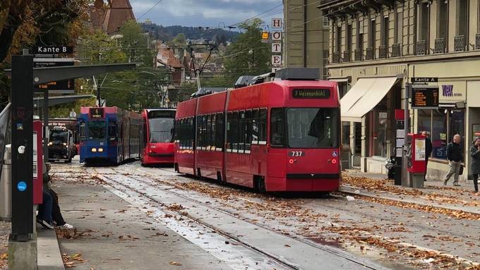 Wieder bedient: Bernmobil-Haltestellen Hirschengraben und Luisenstrasse