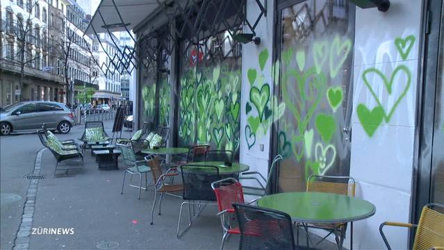 Anti-WEF-Spray-Attacke auf Hiltl
