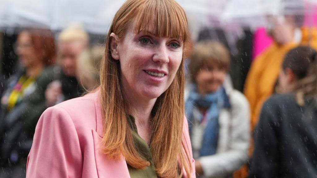 ARCHIV - Angela Rayner, die stellvertretende britische Premierministerin, trat wegen einer Steueraffäre zurück. Foto: Kirsty Wigglesworth/AP Pool/AP/dpa/Archivbild