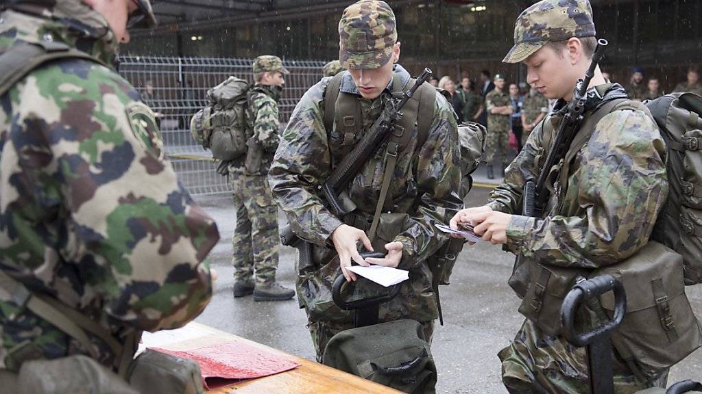 Am Informationstag der Schweizer Armee in Burgdorf konnten sich geladene Gäste etwa über die künftige Mobilmachung ein Bild machen.
