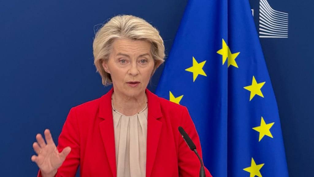 In einem Brief an EU-Kommissionspräsidentin Ursula Von der Leyen warnen Digitalverbände vor möglichen Kompromissen beim Digital Markets Act (DMA). (Archivbild)