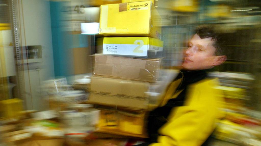 Der Online-Handel hat in den vergangenen Jharen die Lieferungen kleiner Warenpakete in die EU exponentiell steigen lassen.
